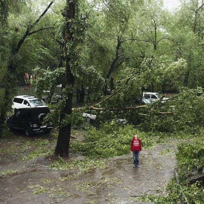 Хабаровськ постраждав від потужного циклону, який приніс ураган (20 фото)