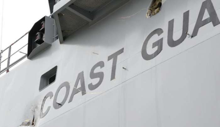 Російський парус «Крузенштерн» пошкодив два кораблі берегової охорони Ісландії (3 фото + відео)