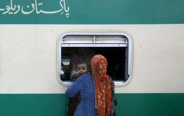 Умови життя більшої частини населення Пакистану (20 фото)