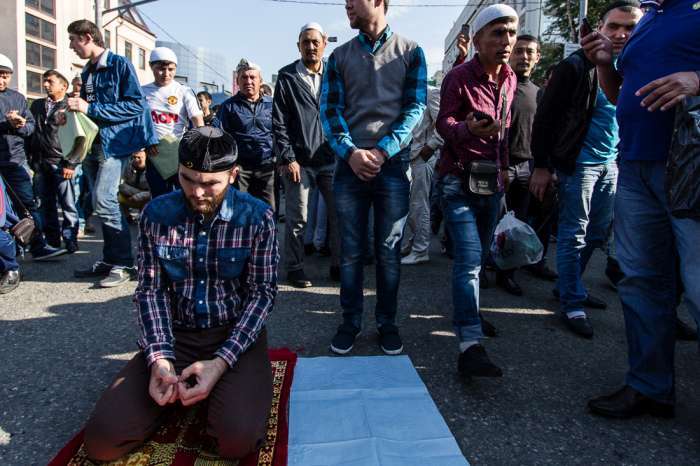 Мусульмани Москви відзначили закінчення Рамадана (47 фото)