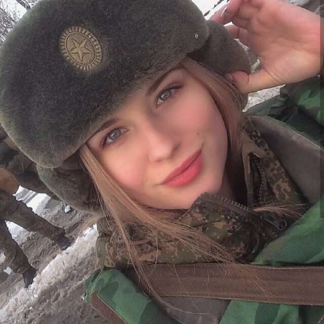 Красивые русские девушки в форме   Интересное