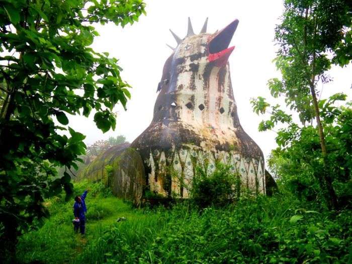 Сама незвичайна церква в світі (15 фото)