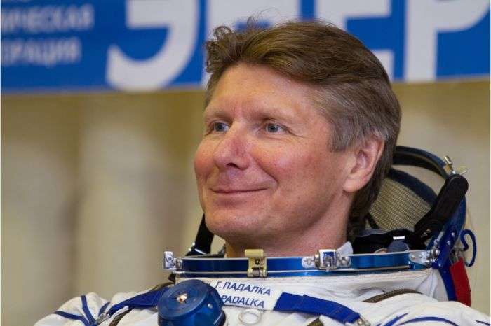 Російський космонавт Геннадій Падалка встановив рекорд за час перебування в космосі (4 фото)