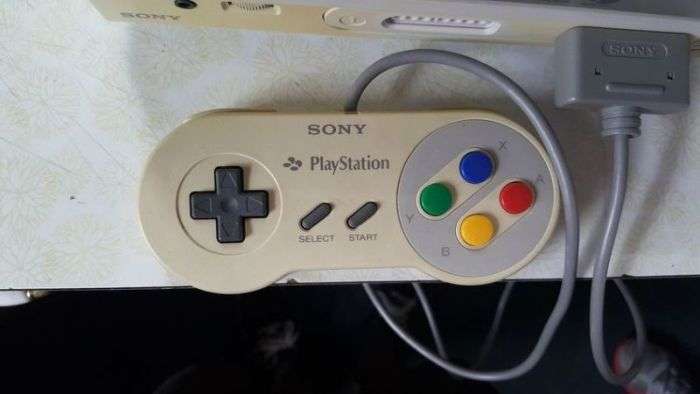 Знайдений рідкісний прототип ігрової консолі Sony Playstation на базі Nintendo (6 фото)