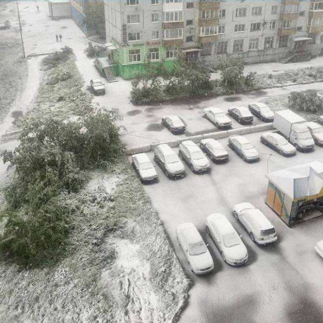 Після різкого похолодання в Воркуті випав сніг (13 фото)