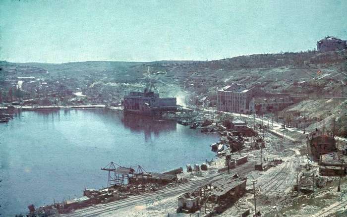 Новая Троя: город-герой, город-призрак, город-конфликт   Интересное