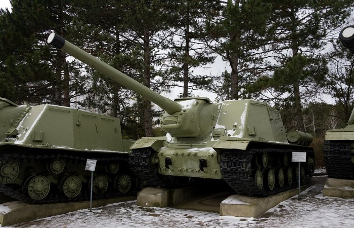 Кошмар вермахта: пушка ИСУ-122, которая работала по принципу «один выстрел – одна цель» военная техника