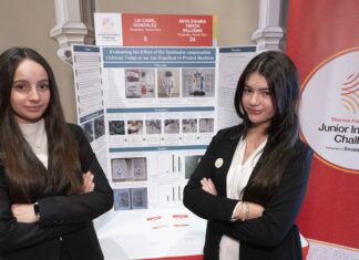 African Tulip Extract Shows Promise in Protecting Honeybees from Pests