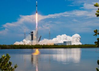 SpaceX lança satélite GPS avançado para a Força Espacial dos EUA