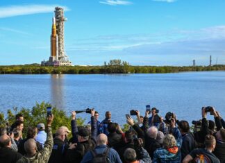 NASA nadert lancering van Artemis II na succesvolle rakettest 🚀