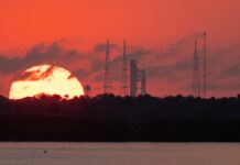 Artemis II: Історична Пілотована Місія на Місяць з Прямою Трансляцією