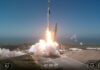 SpaceX bringt vor der Starship Show 21 Militärsatelliten in die Umlaufbahn